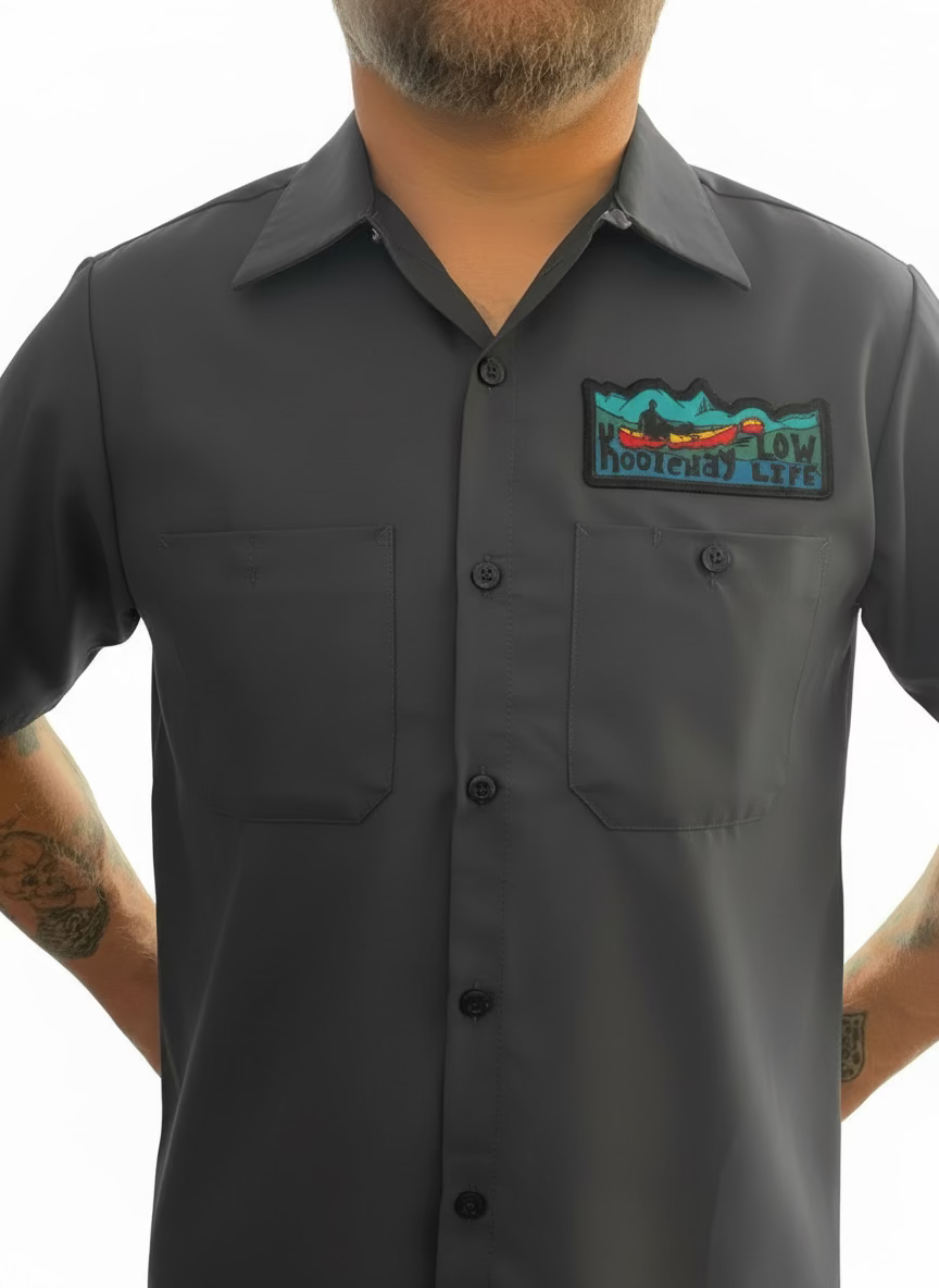 Canoedling Short Sleeve Button Down (charcoal)